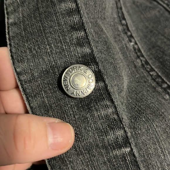 One of a kind- New York and company Jean jacket - Picture 4 of 5
